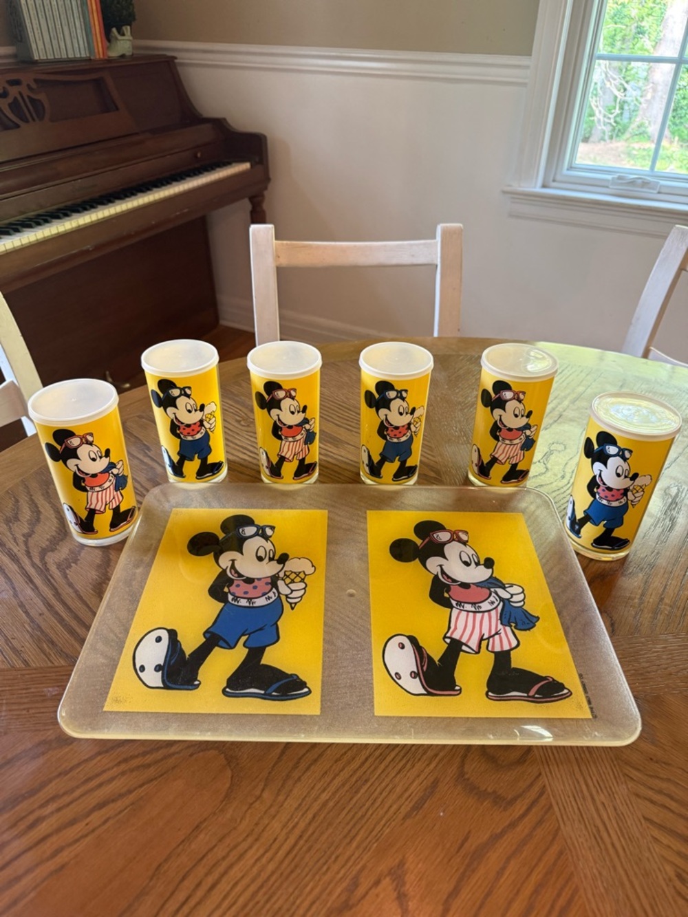 Vintage 1980s Mickey Mouse Glasses & Tray Set in Bright Yellow